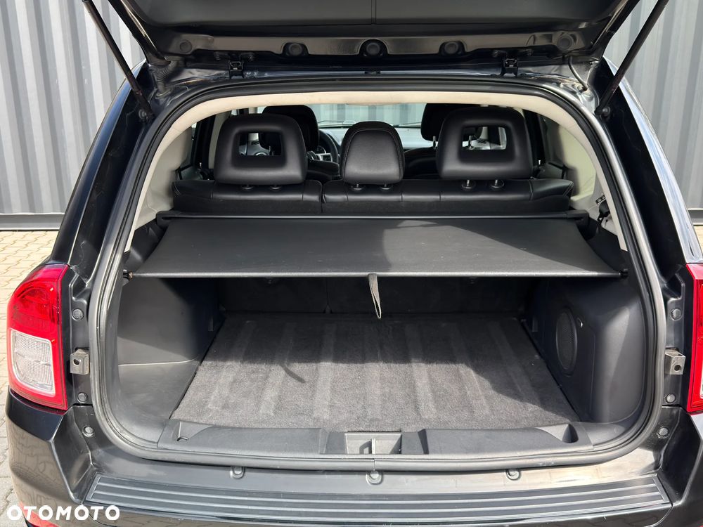 Jeep Compass 2.2 CRD 4x4 Limited - 35