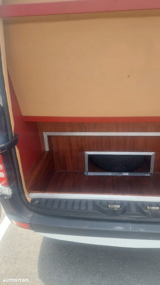 Mercedes-Benz Sprinter - 7