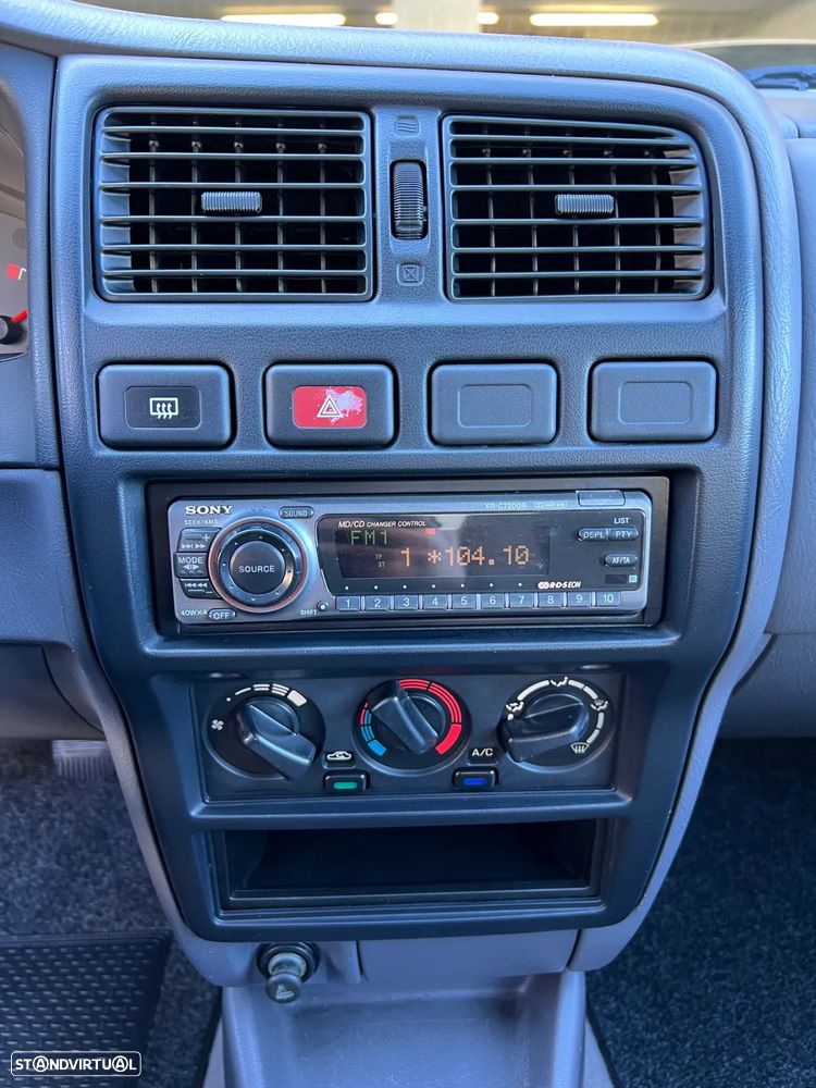 Nissan Almera 1.4 SLX AC - 15