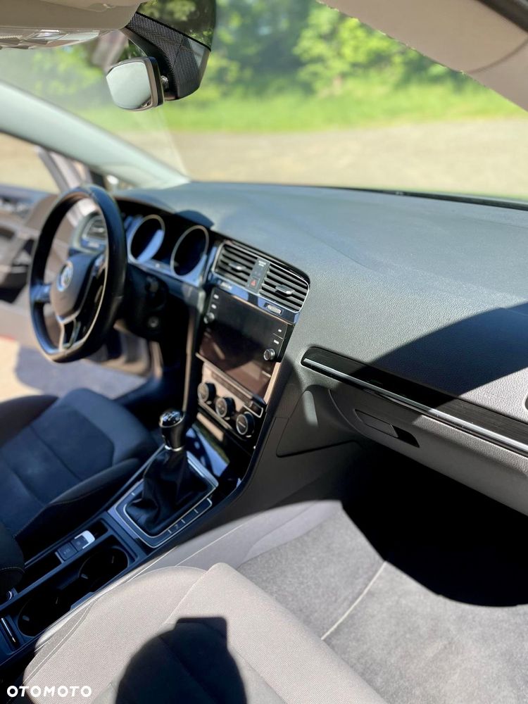 Volkswagen Golf 1.5 TSI BMT Evo Highline - 12