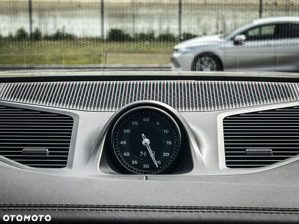 Porsche Cayenne - 14