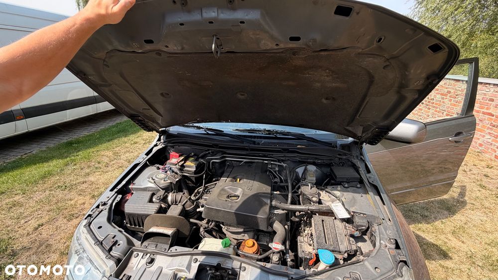 Suzuki Grand Vitara 2.0 - 16