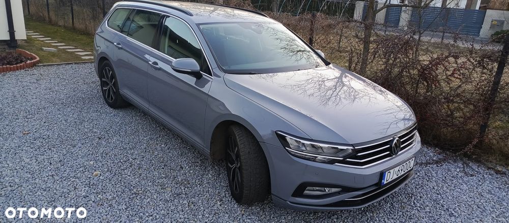 Volkswagen Passat 1.5 TSI EVO Business DSG - 1