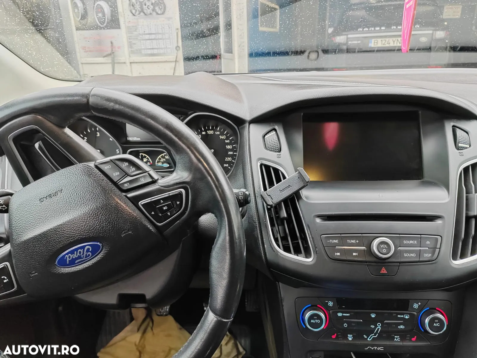 Ford Focus 1.6 TDCI DPF Titanium - 9