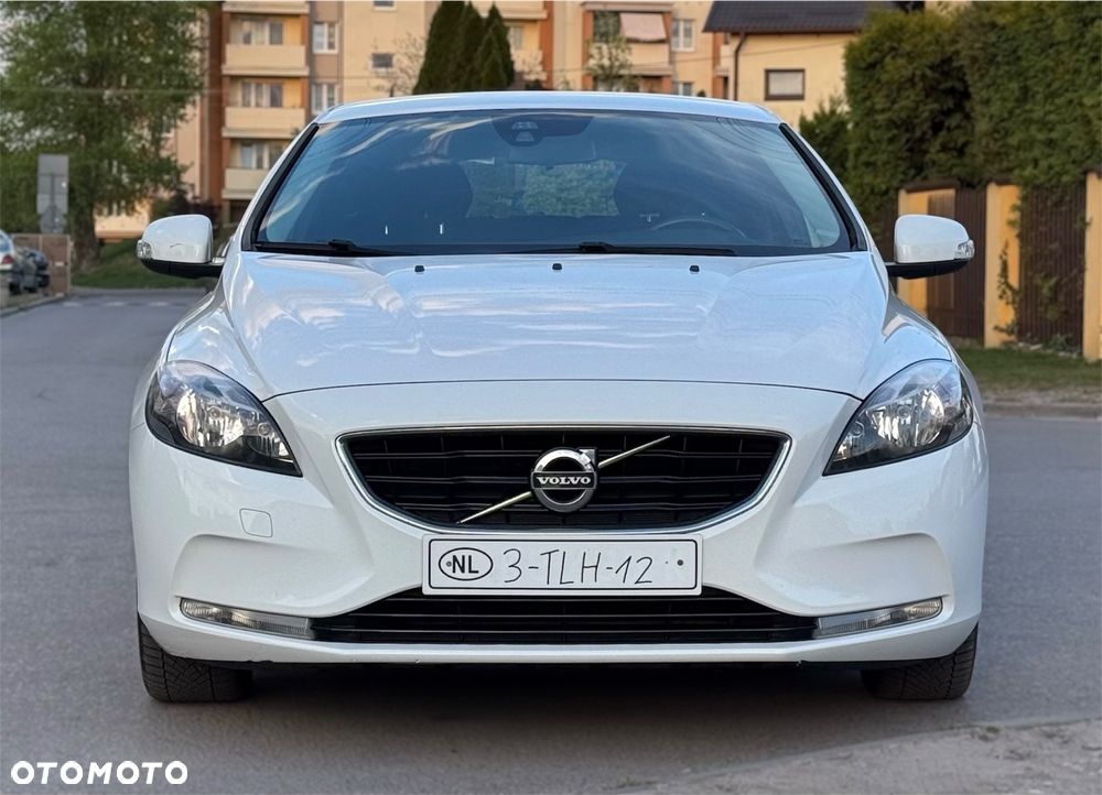 Volvo V40 D2 - 2