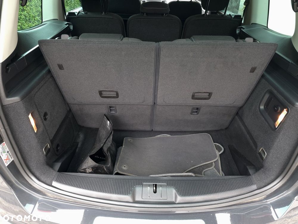 Volkswagen Sharan 2.0 TDI Highline - 35