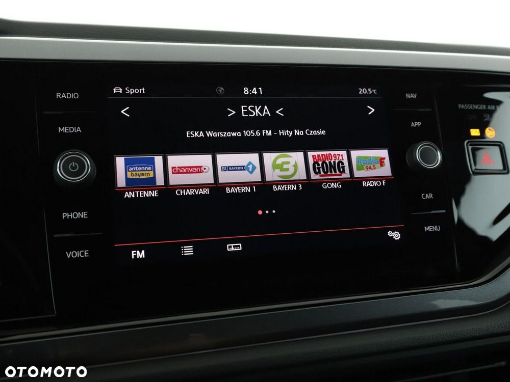 Volkswagen Polo 2.0 TSI DSG GTI - 24