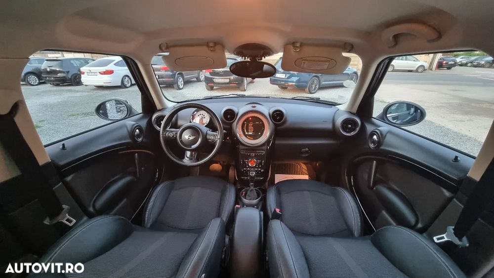 Mini Countryman Cooper D ALL4 AT - 5
