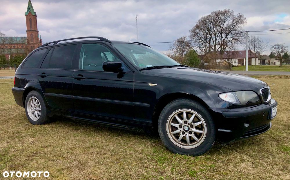 BMW Seria 3 318i - 12