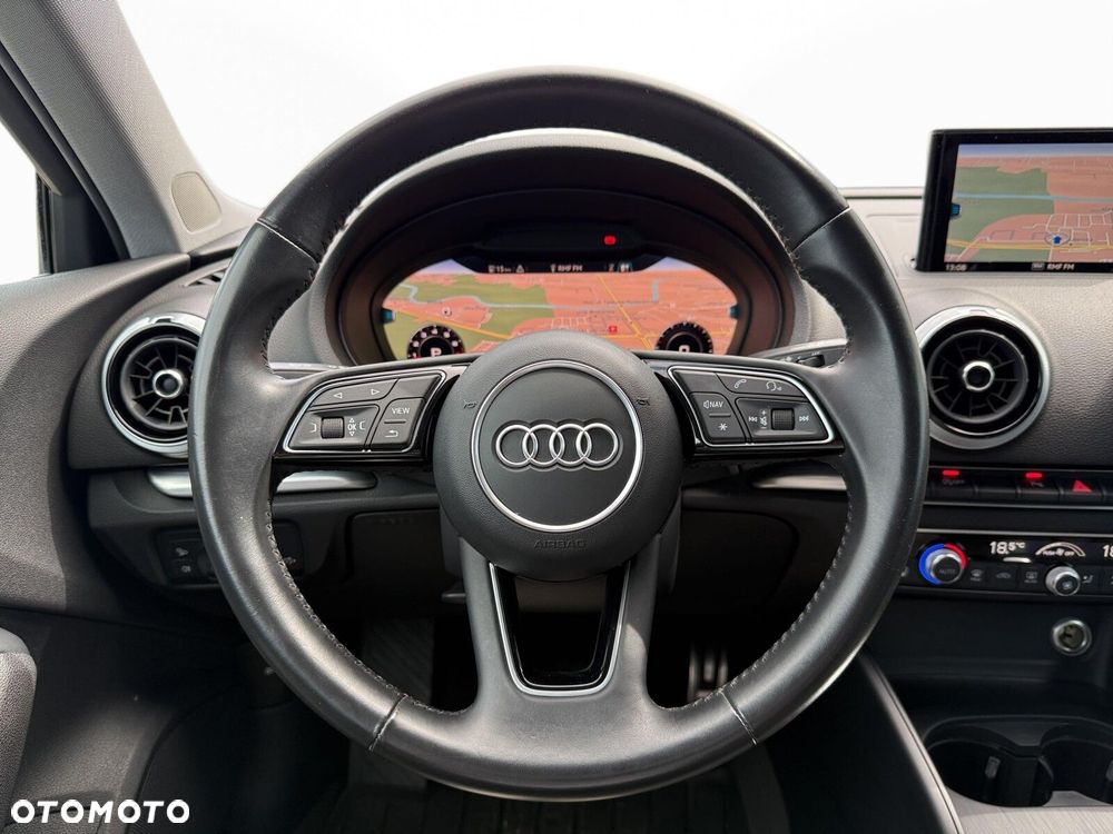 Audi A3 Sportback 35 TFSI mHEV S tronic - 14