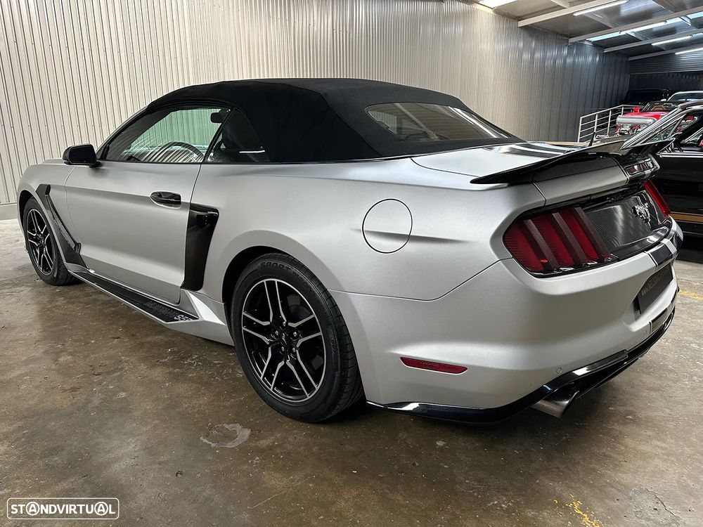 Ford Mustang 2.3i EcoBoost Aut. - 28