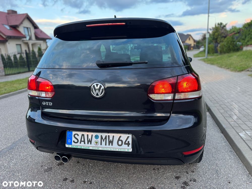 Volkswagen Golf 2.0 TDI DPF DSG GTD - 13