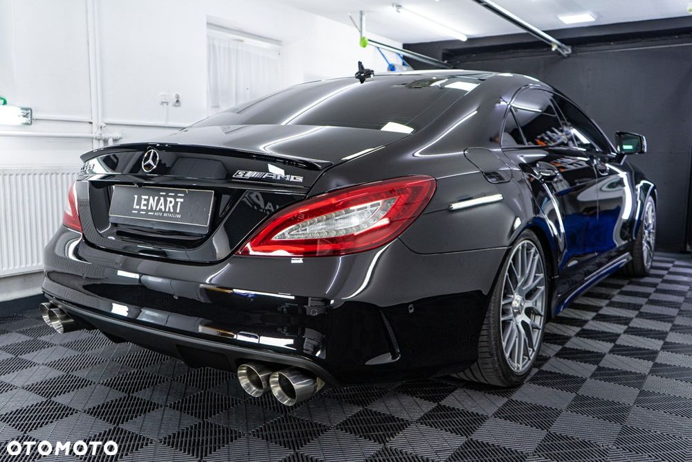 Mercedes-Benz CLS - 1