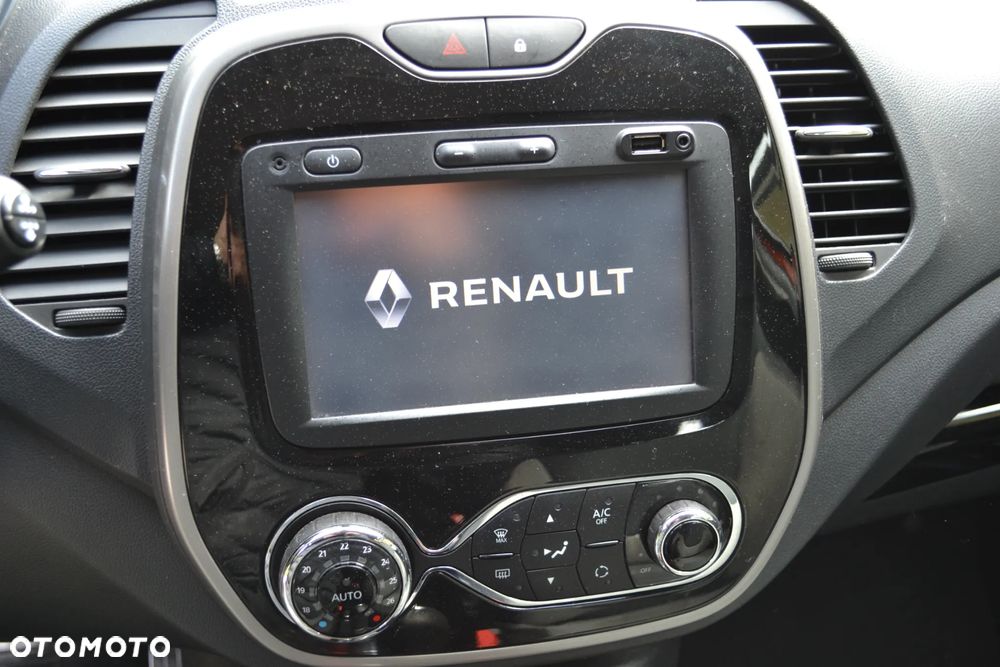Renault Captur (ENERGY) TCe 90 BOSE EDITION - 29
