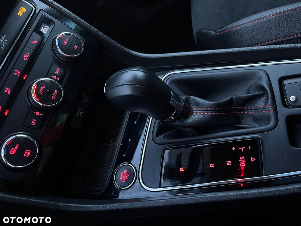 Seat Leon 1.5 TSI ACT DSG OPF FR Black Matt Edition - 12