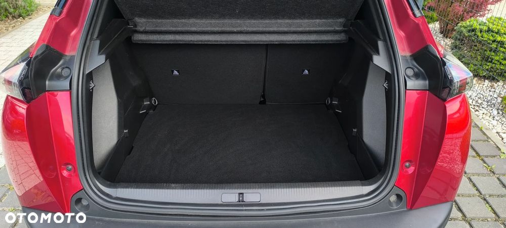 Peugeot 2008 PureTech 130 EAT8 Allure Pack - 19