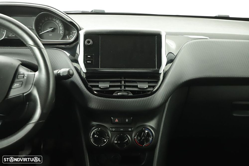 Peugeot 208 1.6 BlueHDi Style - 9