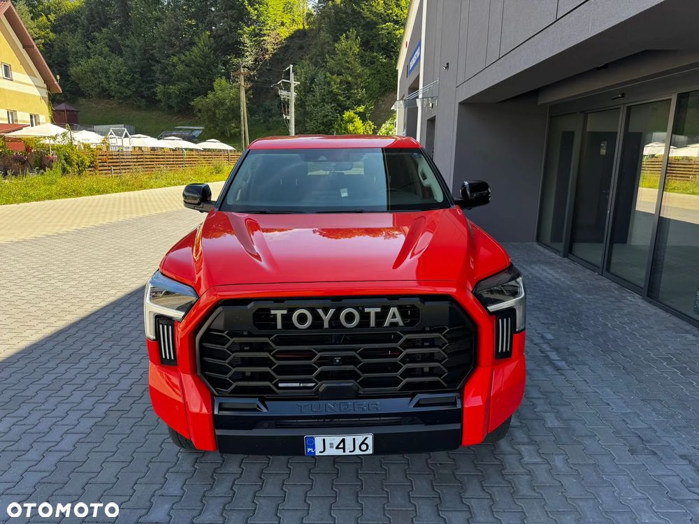 Toyota Tundra - 4