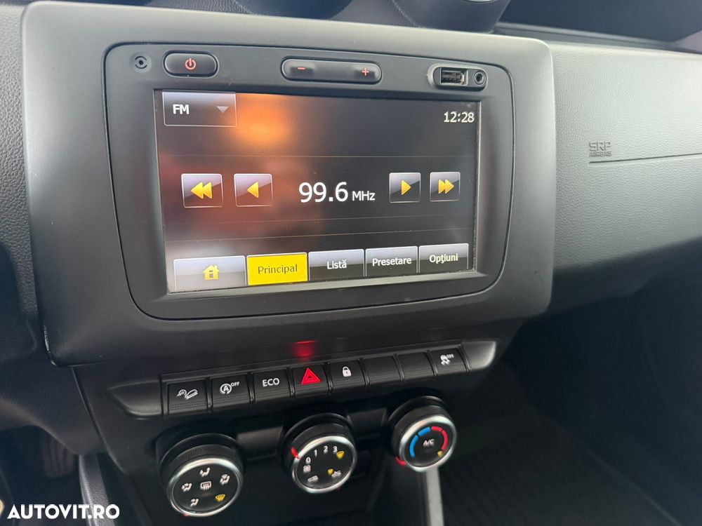 Dacia Duster TCe 130 GPF 4WD Comfort - 11