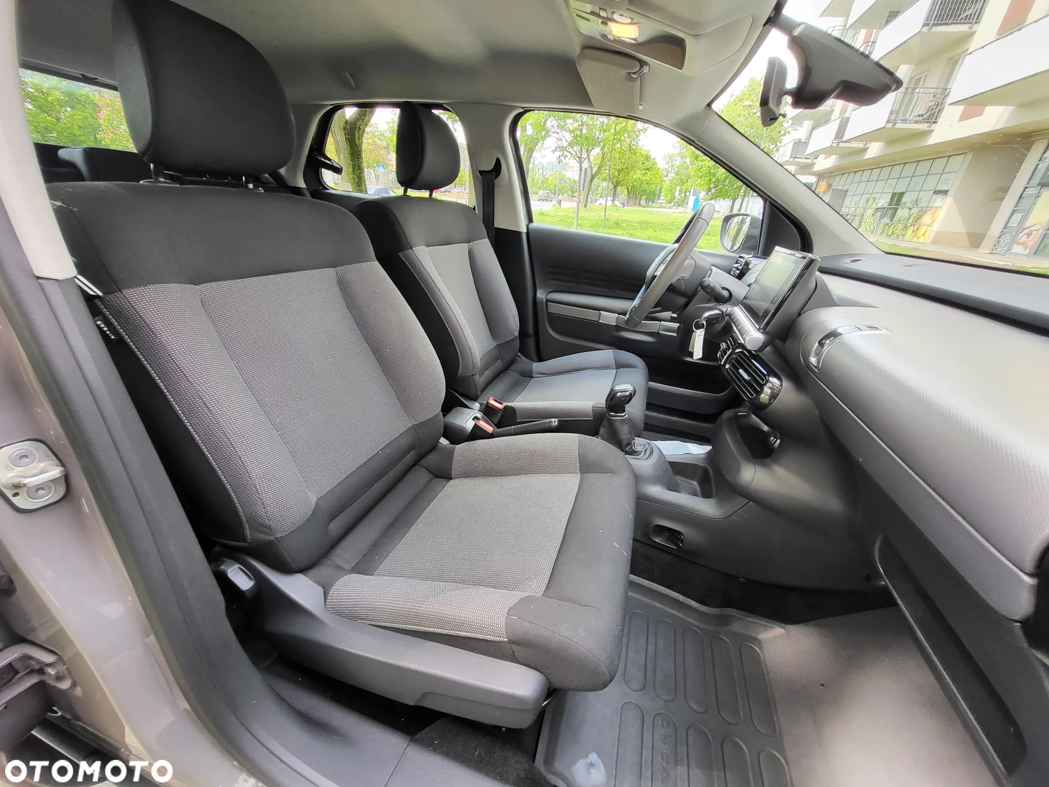 Citroën C4 Cactus 1.2 PureTech MoreLife - 29