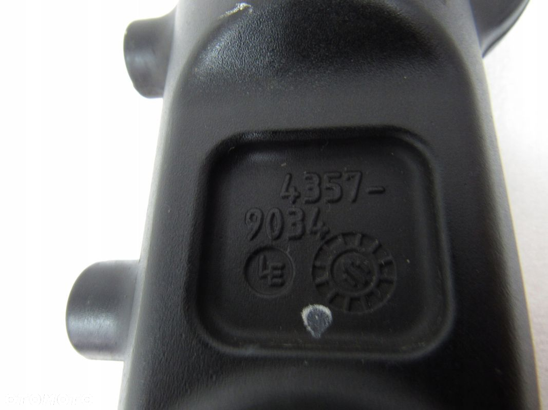 Laga prawa KTM Duke 690, 13 r. - 8