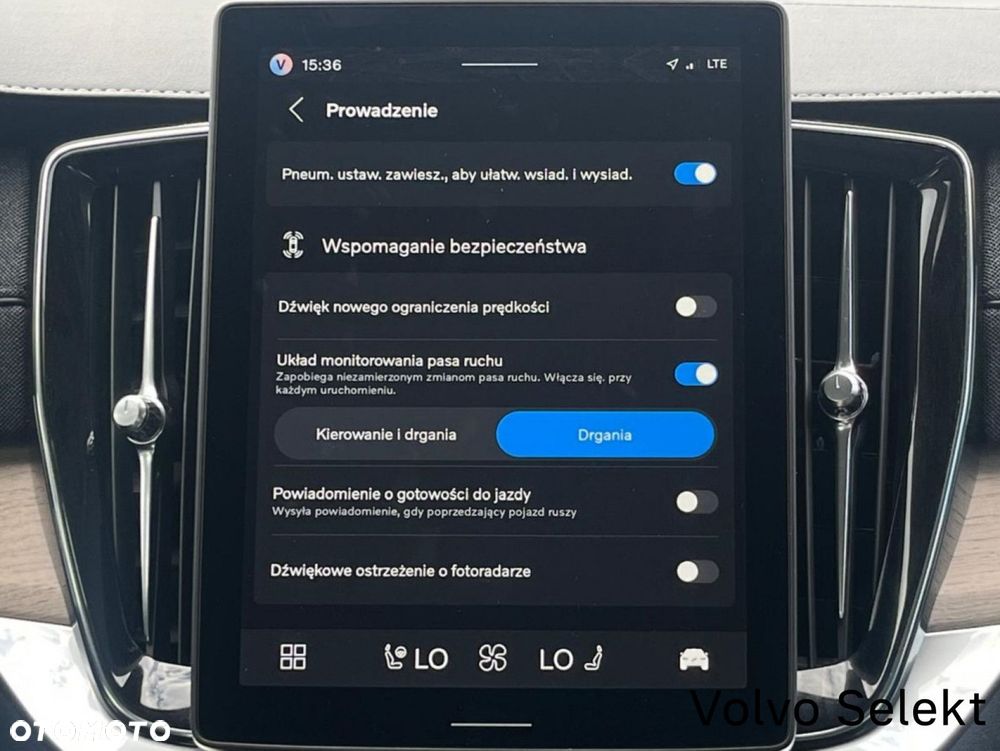 Volvo XC 90 - 25