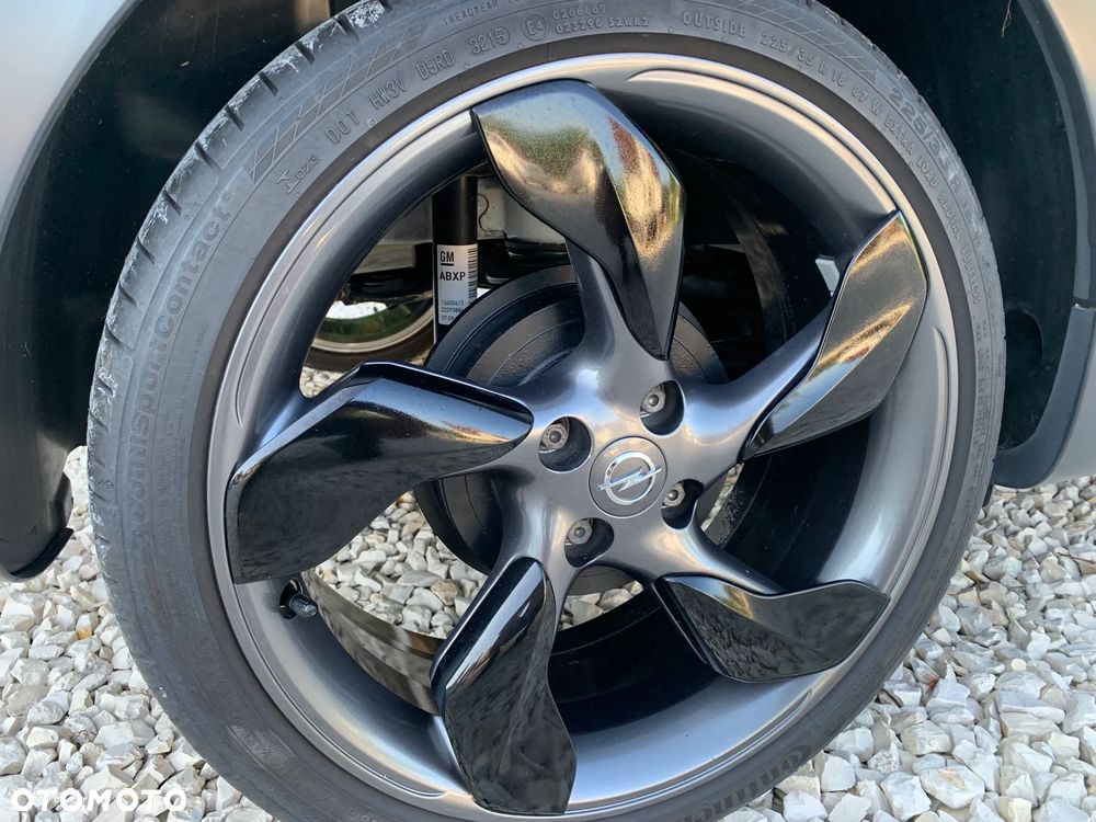Opel Adam 1.4 Rocks - 19