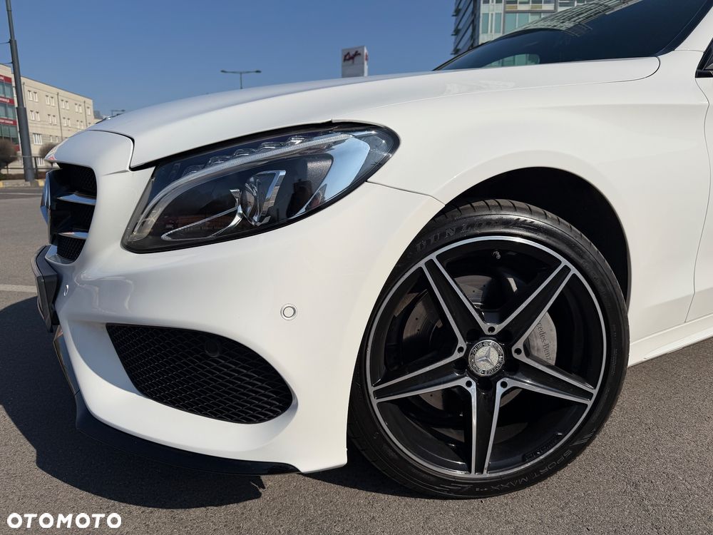 Mercedes-Benz Klasa C 200 4-Matic 9G-TRONIC - 6