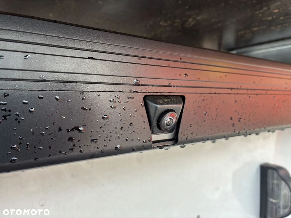 Volkswagen Crafter 35 Skrzyniowy, AUTOMAT/2.0 TDI 163 KM r. o. 4490mm - 17