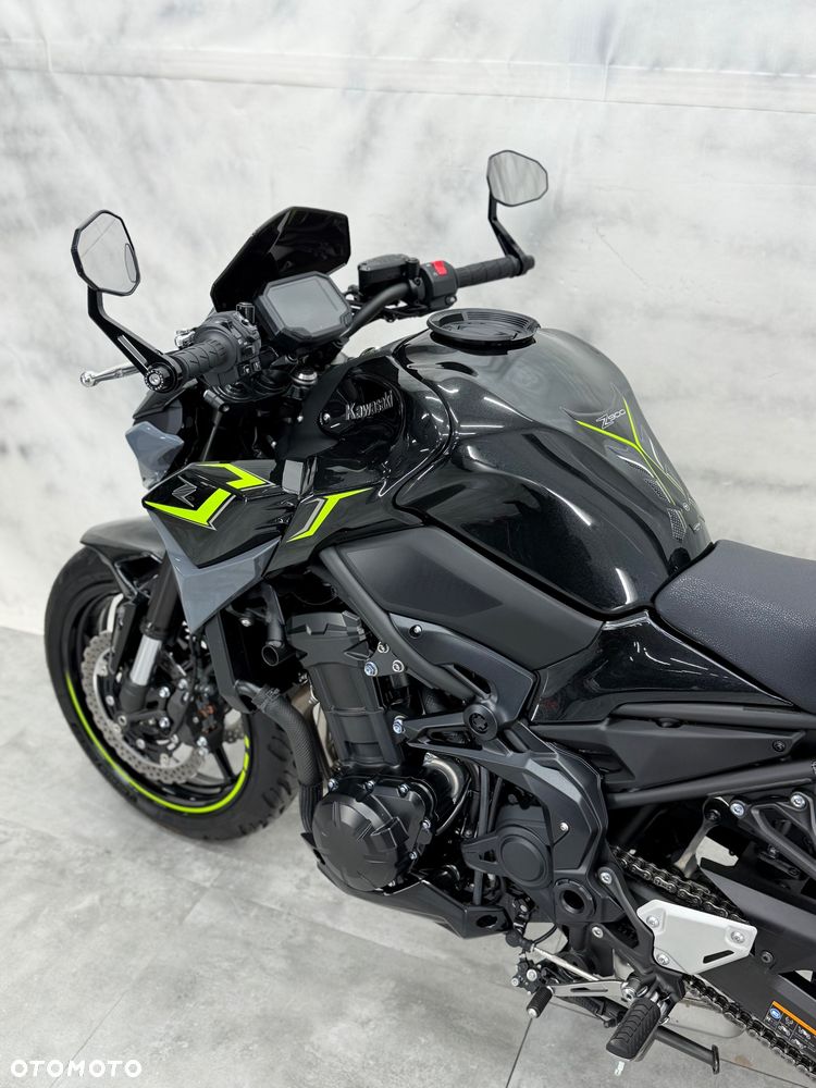 Kawasaki Z 900 - 3