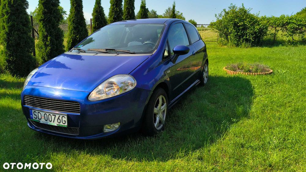 Fiat Grande Punto - 2