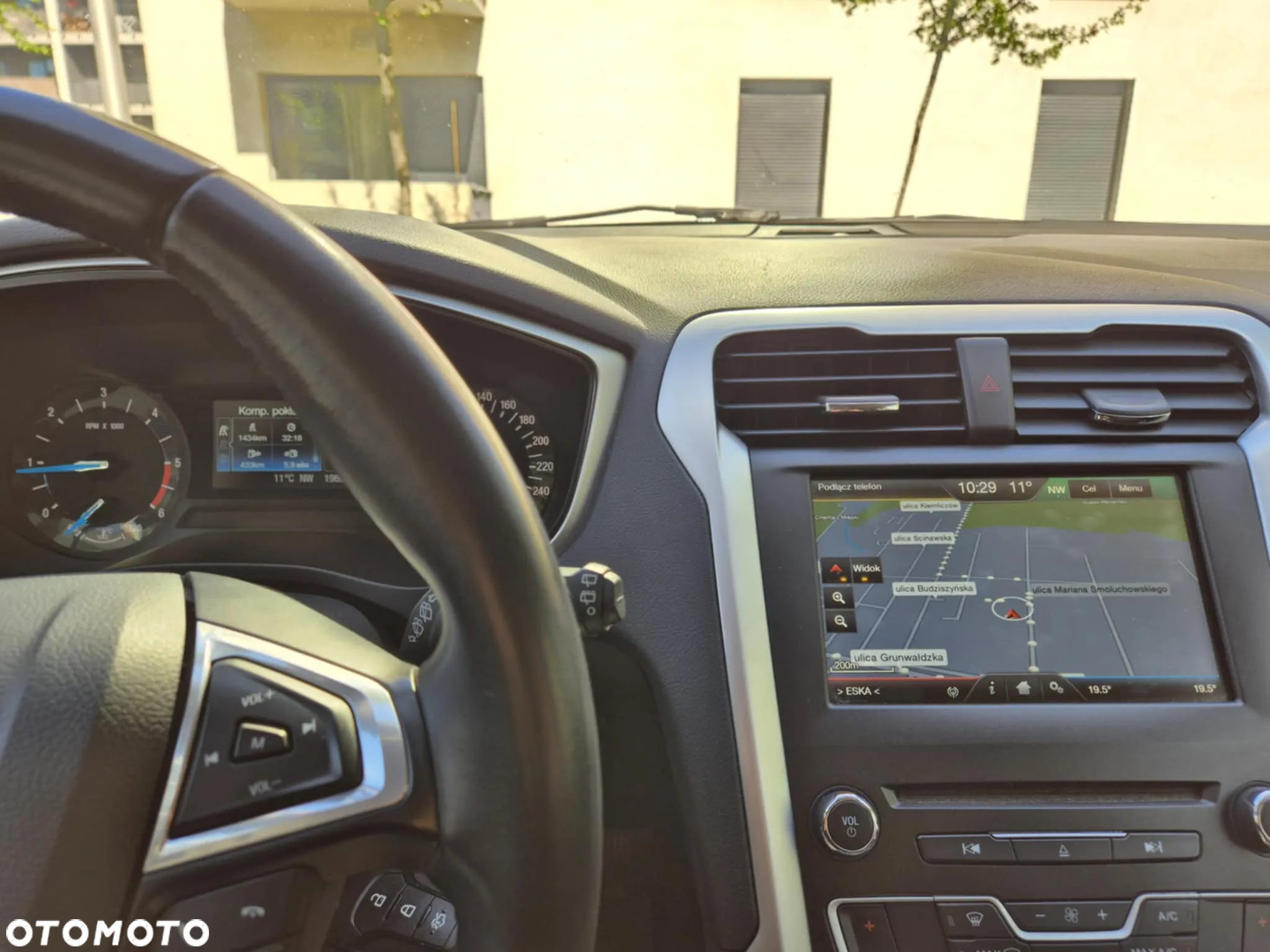 Ford Mondeo - 8