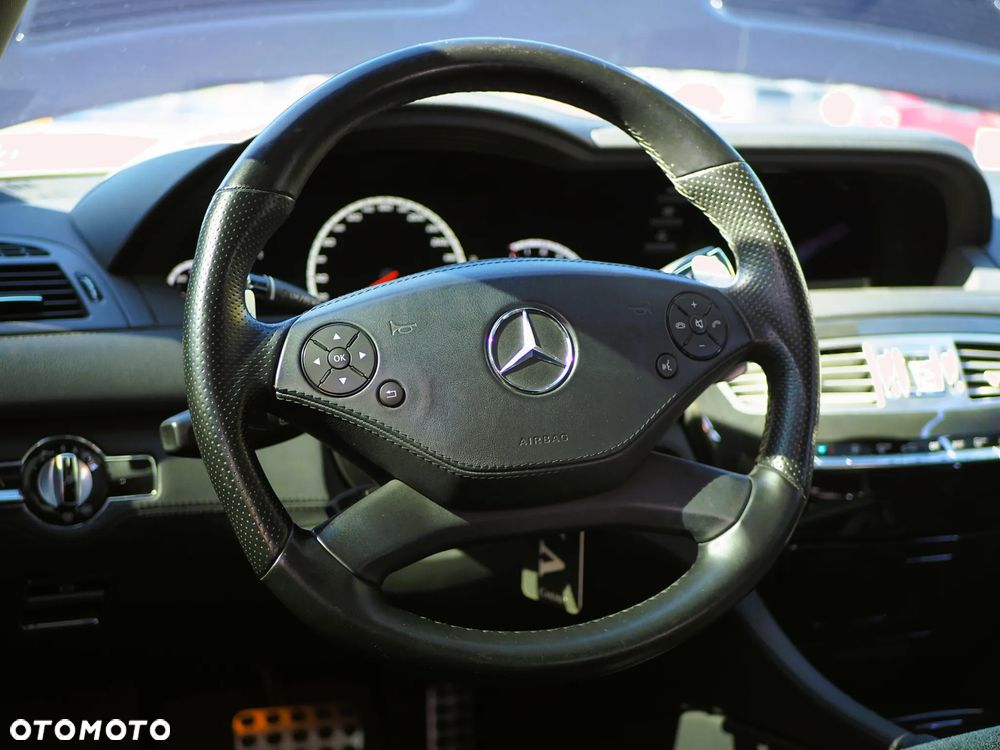 Mercedes-Benz CL 63 AMG - 29