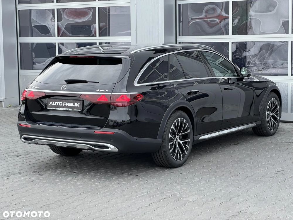 Mercedes-Benz Klasa E 220 d 4Matic 9G-TRONIC - 9