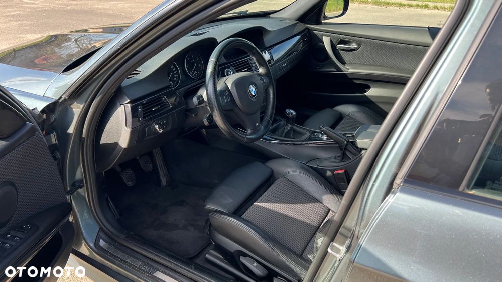 BMW Seria 3 330d - 9