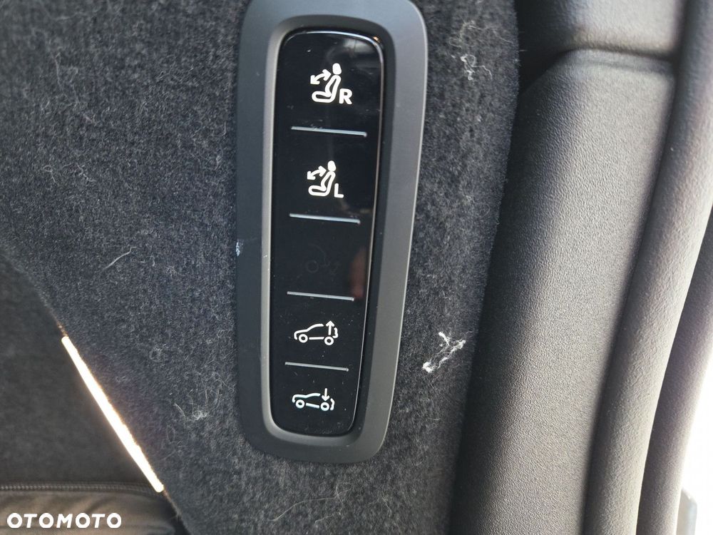 Volvo EX90 111kWh Twin AWD Ultra 7 os - 30