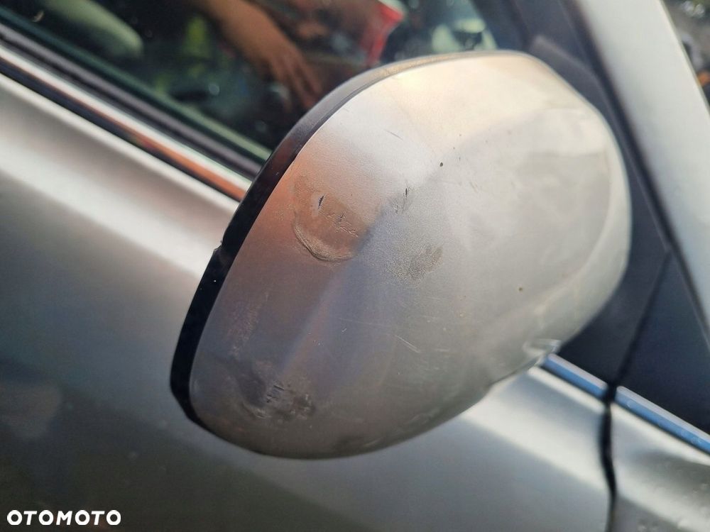 TOYOTA AVENSIS T25 03-09 r. LUSTERKO PRAWE ELEKTRYCZNE 7PIN lakier 1C0 - 6