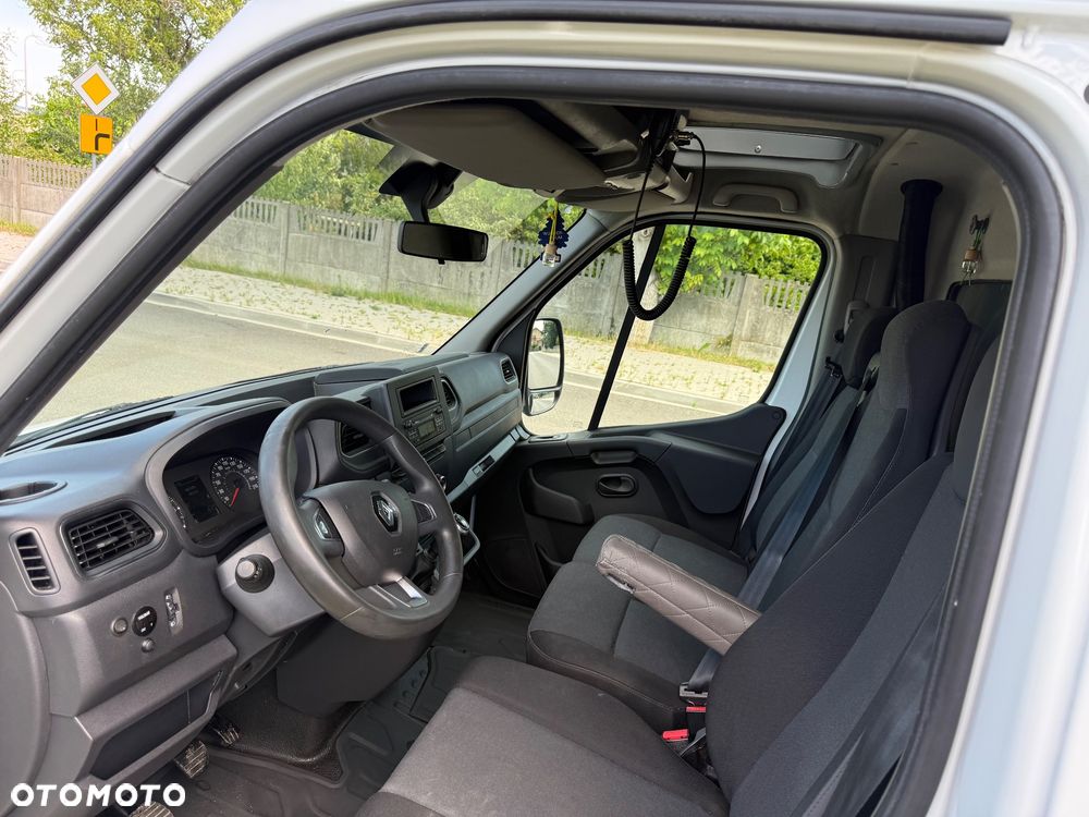 Renault Master - 15