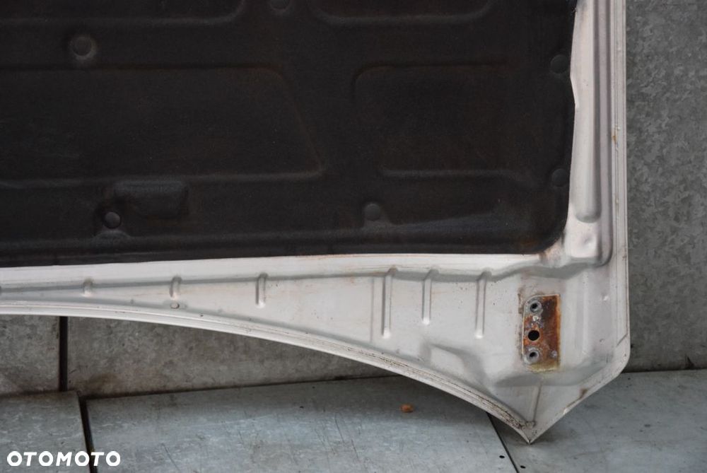 KIA SORENTO MASKA GRILL KPL. - 16