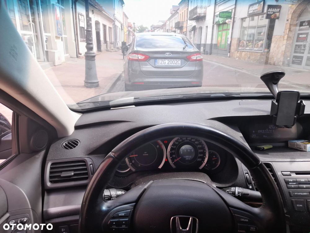 Honda Accord - 4
