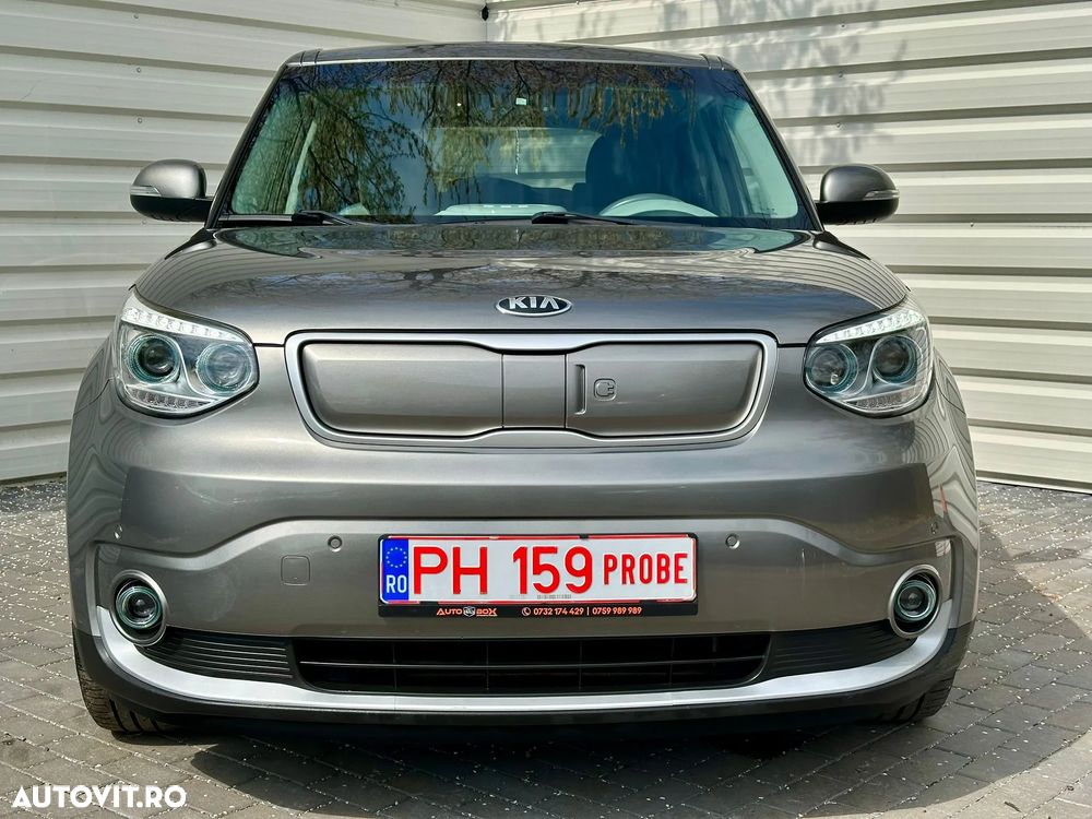 Kia Soul Plug - 3