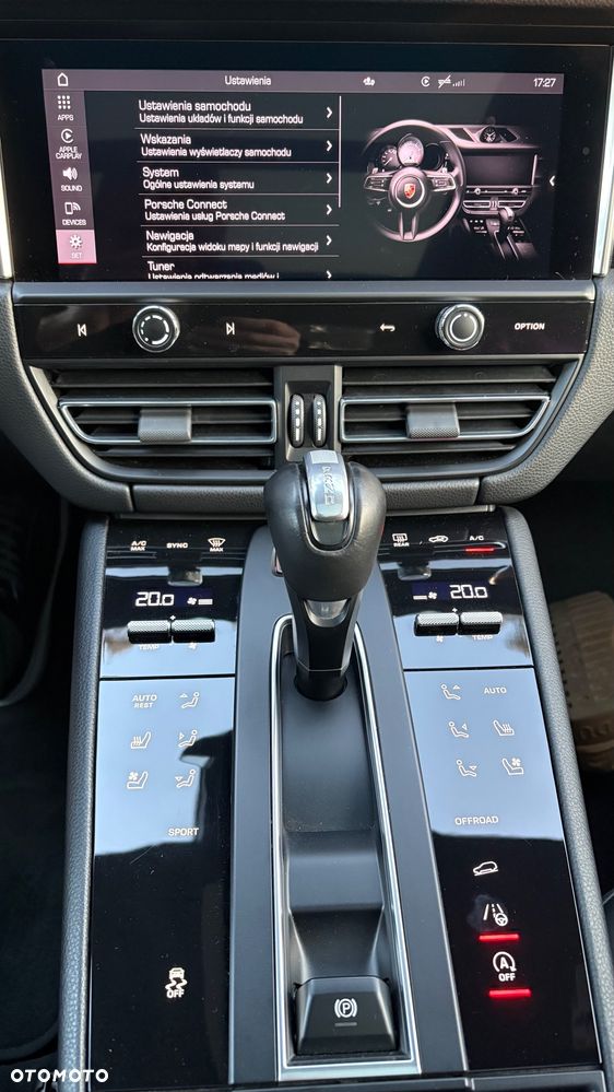 Porsche Macan - 21