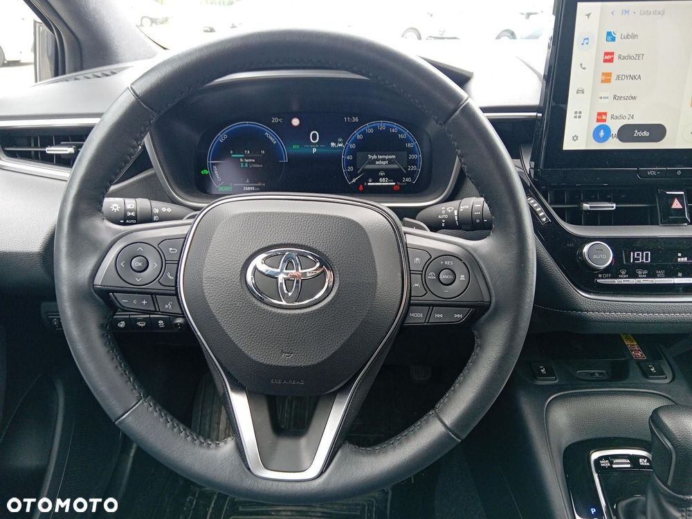 Toyota Corolla 2.0 Hybrid Comfort - 16