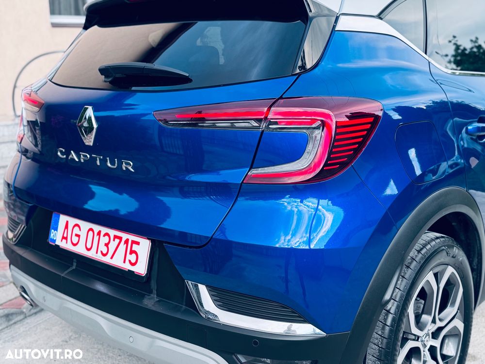 Renault Captur - 16