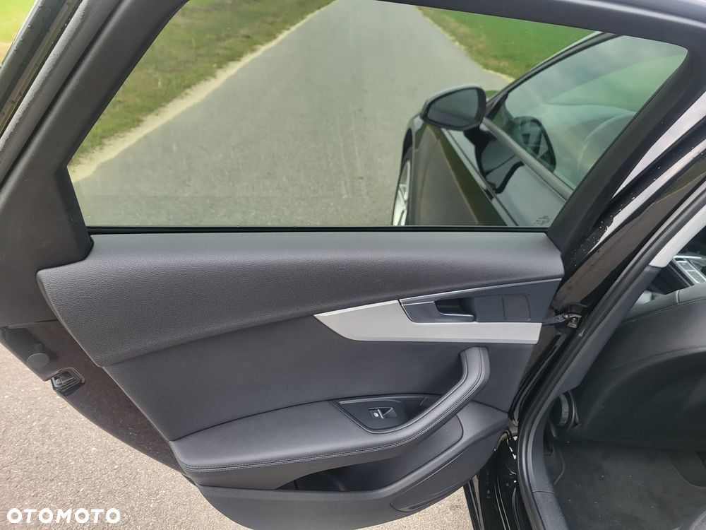 Audi A4 Avant 2.0 TDI - 12