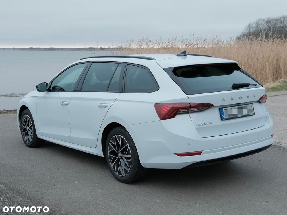 Skoda Octavia 2.0 TDI Ambition DSG - 4
