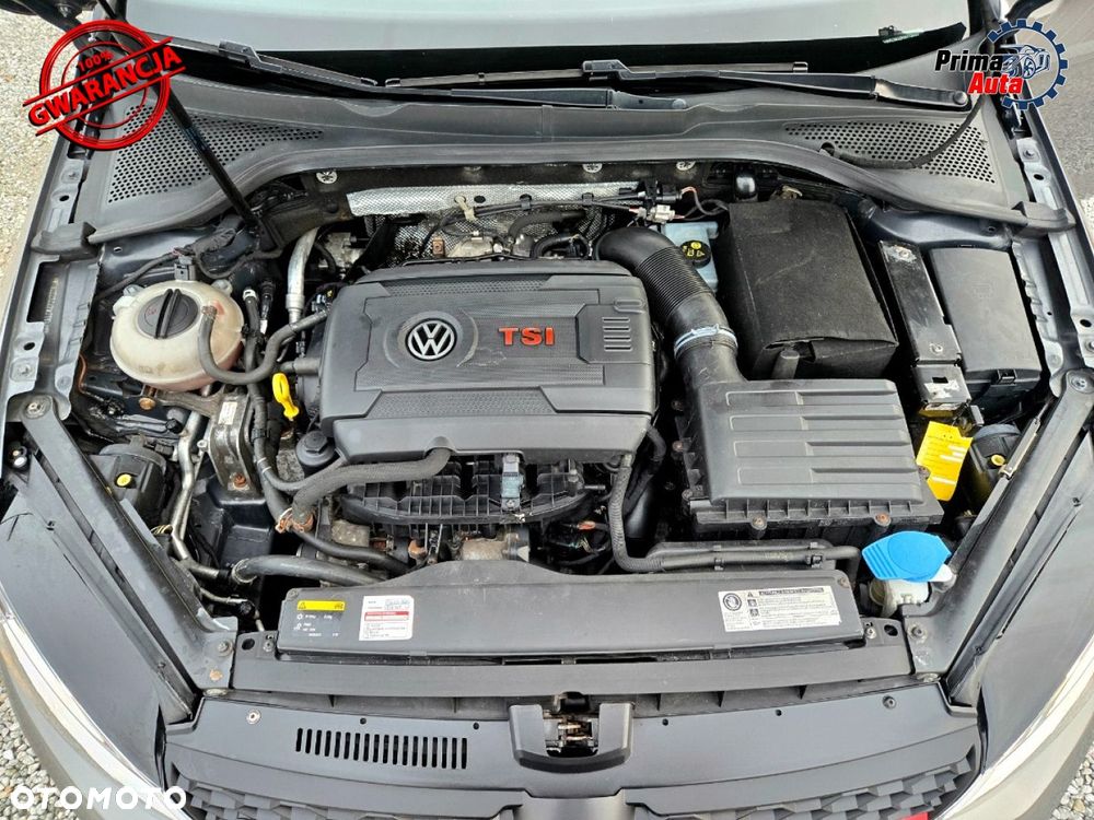 Volkswagen Golf - 32