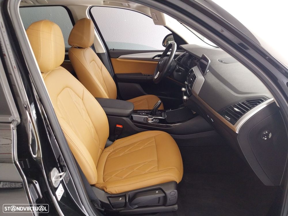 BMW X3 30 e xDrive - 8