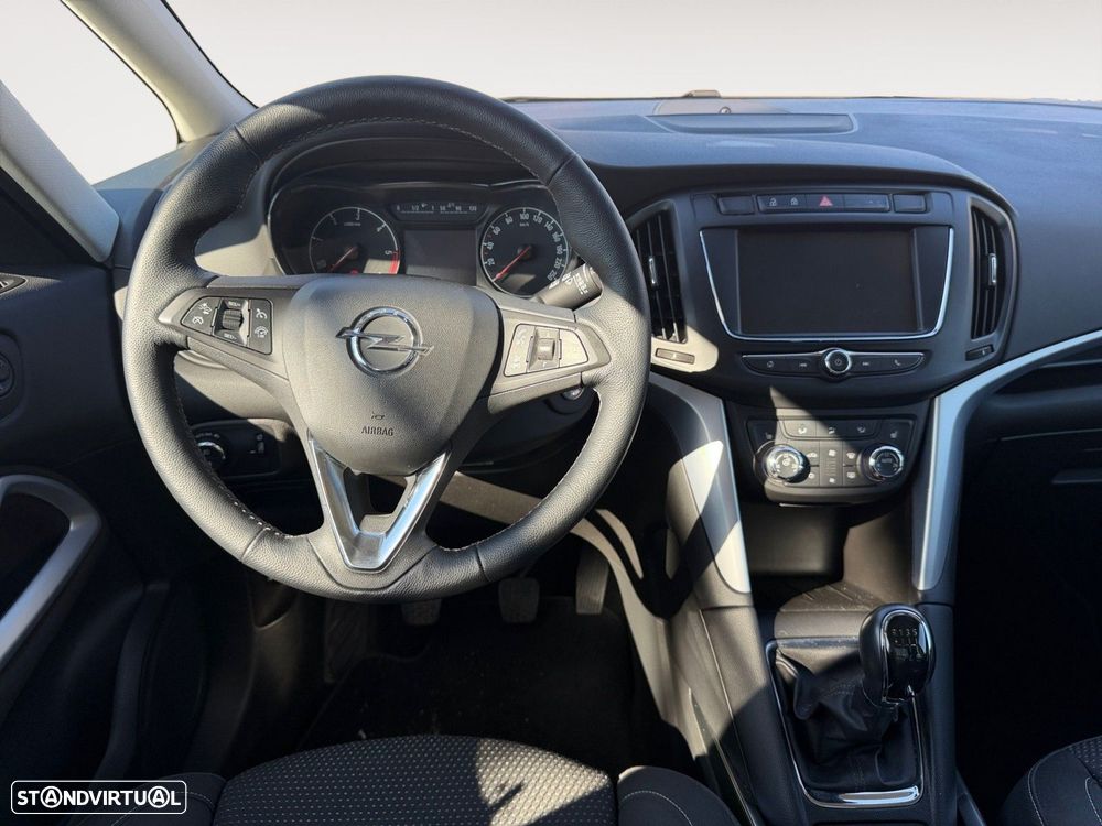 Opel Zafira 1.6 CDTi Innovation S/S - 10