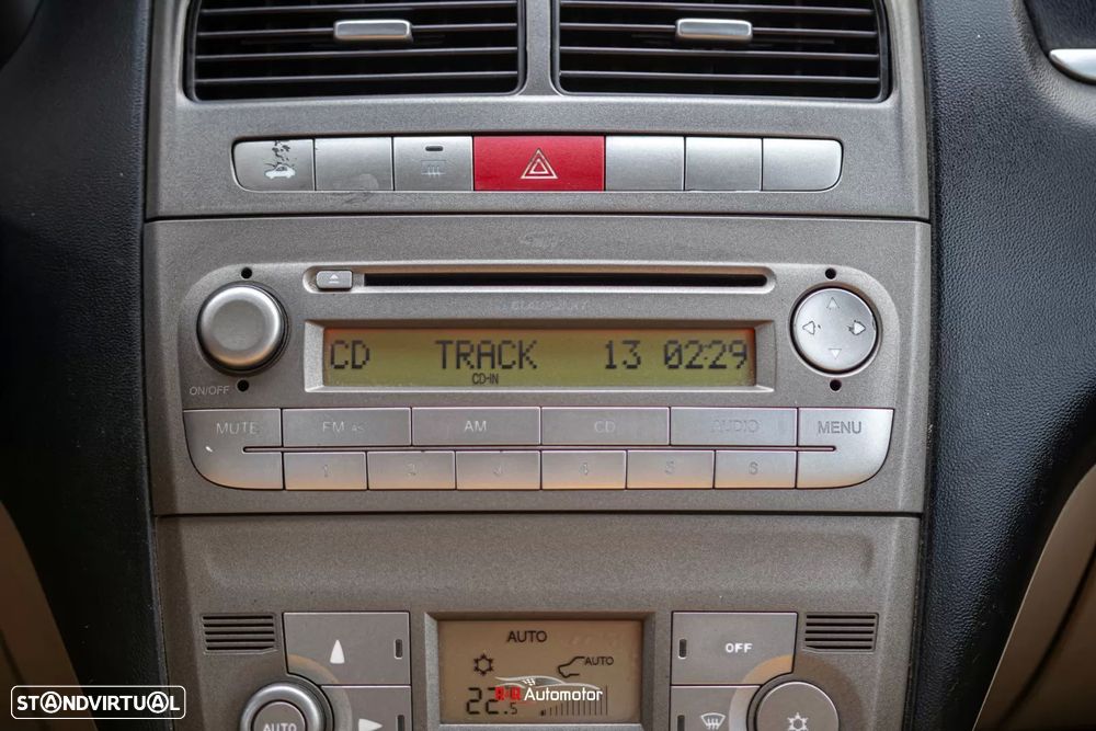 Fiat Linea 1.3 M-Jet Emotion - 19